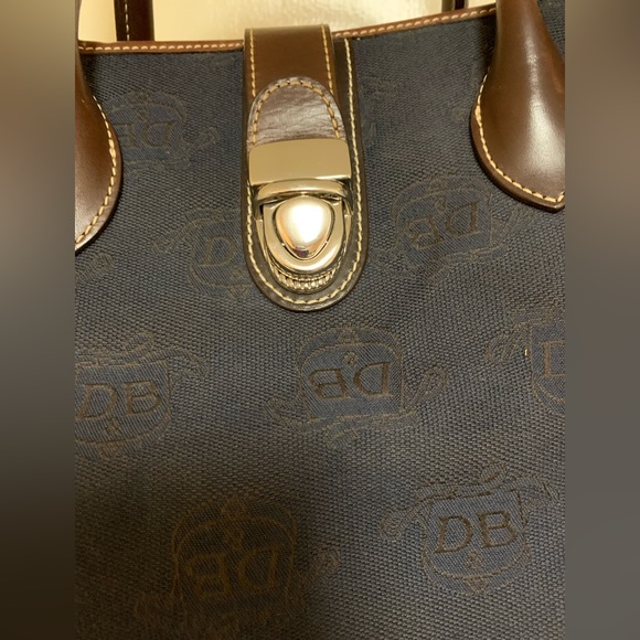 Vintage Dooney & Bourke Tote Bag - Picture 2 of 3